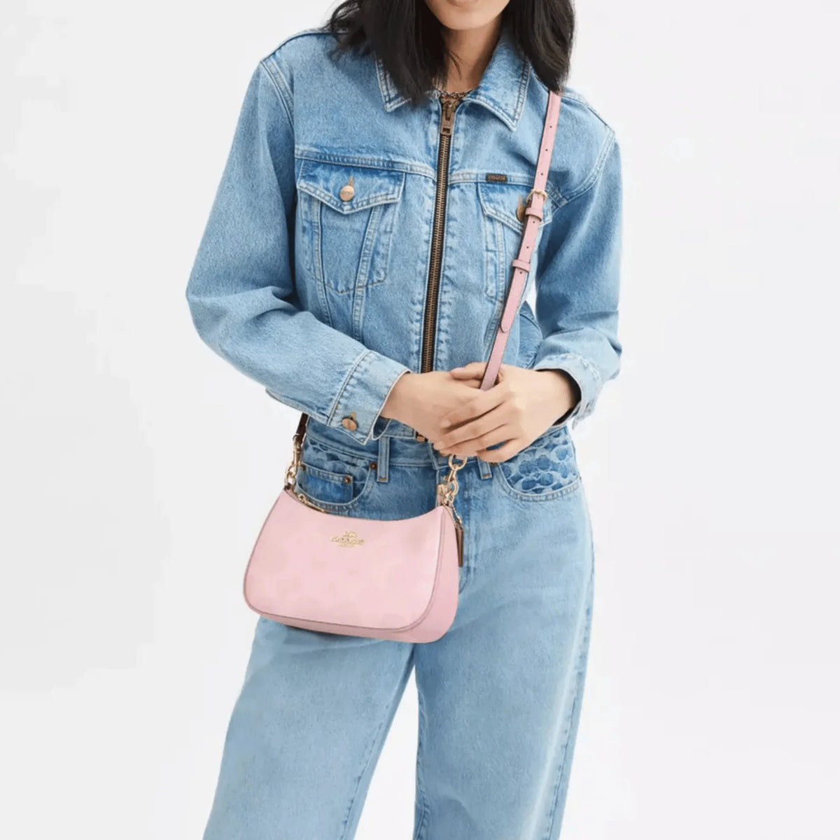 Coach Teri Shoulder Bag CAL51 in Signature Coated Canvas